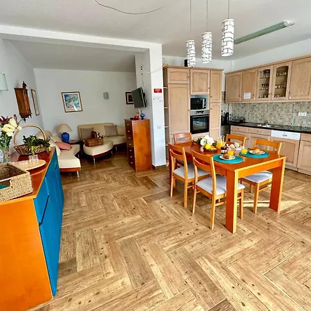 Guest house Casa Sarguito *